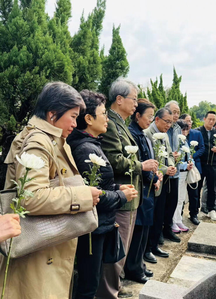 【特 輯】■ 十年一瞬 文光不滅 【特 輯】■ 十年一瞬 文光不滅