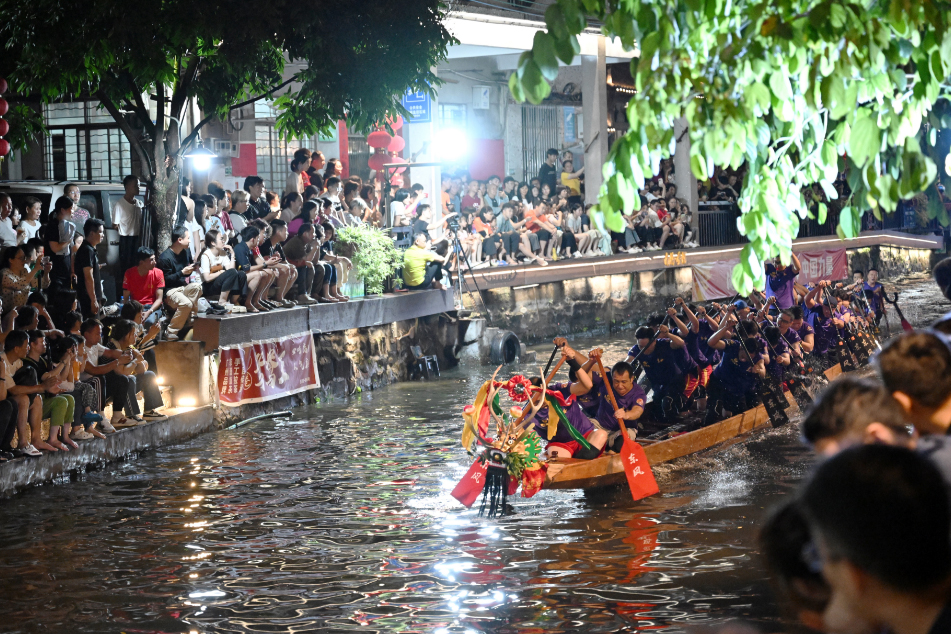 一城一舟一糭湾区龙舟竞渡棹影翻波 一城一舟一糭湾区龙舟竞渡棹影翻波