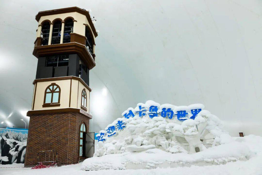 【游走大湾区】炎夏玩雪消暑解锁深圳三大冰雪世界即玩攻略