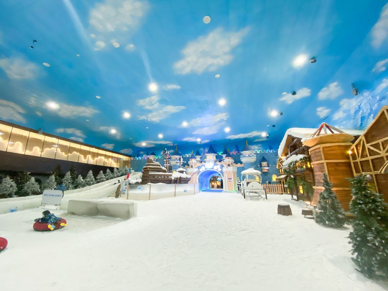【游走大湾区】炎夏玩雪消暑解锁深圳三大冰雪世界即玩攻略