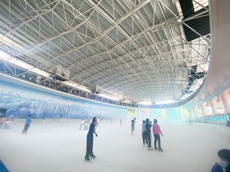 【游走大湾区】炎夏玩雪消暑解锁深圳三大冰雪世界即玩攻略
