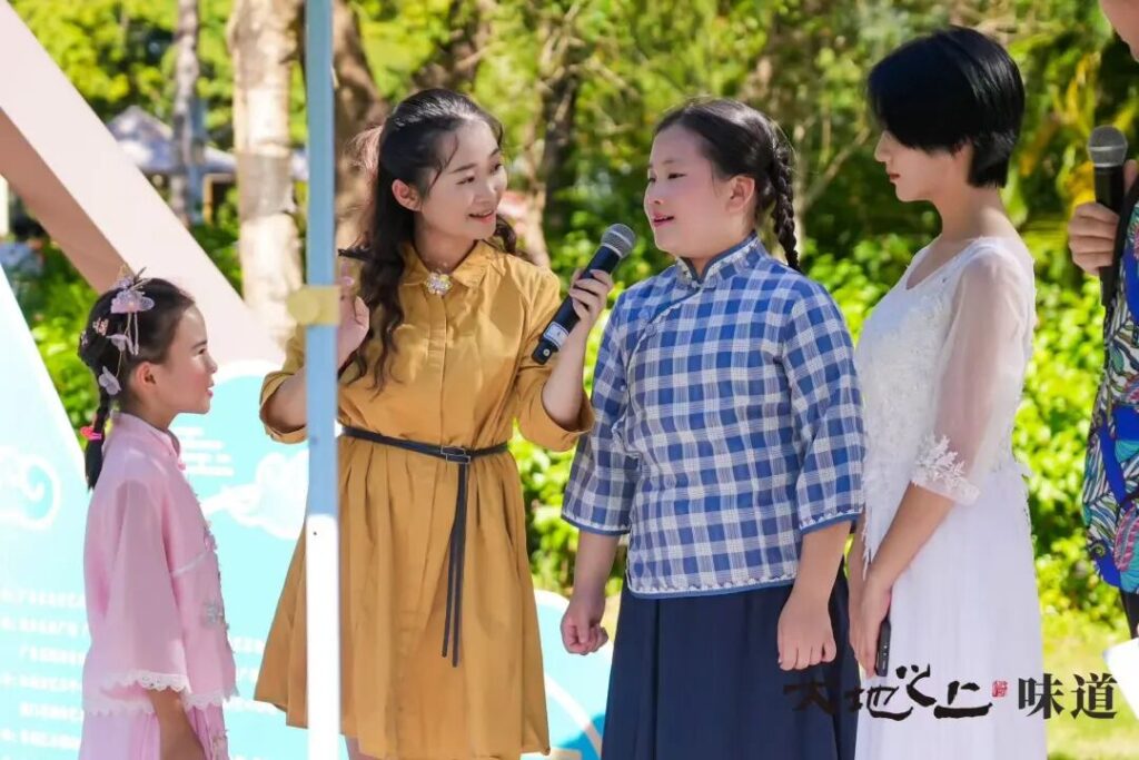 粤韵悠扬庆华诞曲艺芬芳润湾区全球微粤曲大赛第七届演唱赛盛大启幕