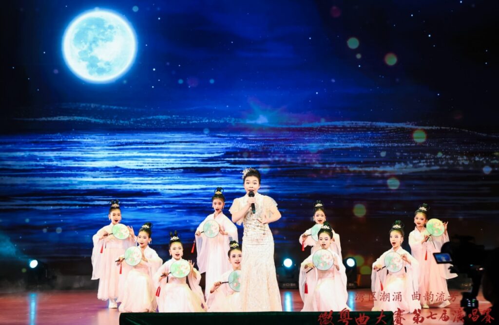 微粤曲大赛第七届演唱赛总决赛暨颁奖典礼圆满落幕6岁「细路哥」勇夺全球金奖创年龄最小纪录