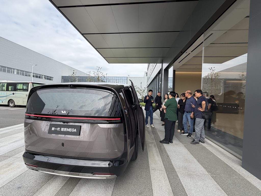 連線大中華:「龍城」常州 「要車有車 要電有電 要產業鏈有……」 不負「新能源之都」之名 去年產業規模達10,479億 連線大中華:「龍城」常州 「要車有車 要電有電 要產業鏈有……」 不負「新能源之都」之名 去年產業規模達10,479億